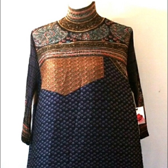 Stunning Egyptian Inspired Print mini dress - Picture 2 of 6